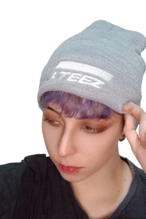 GORRO DE LANA Ateez