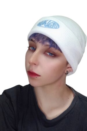 GORRO DE LANA New Jeans