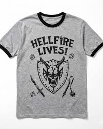 REMERA Stranger Things Hellfire Club (Dustin)